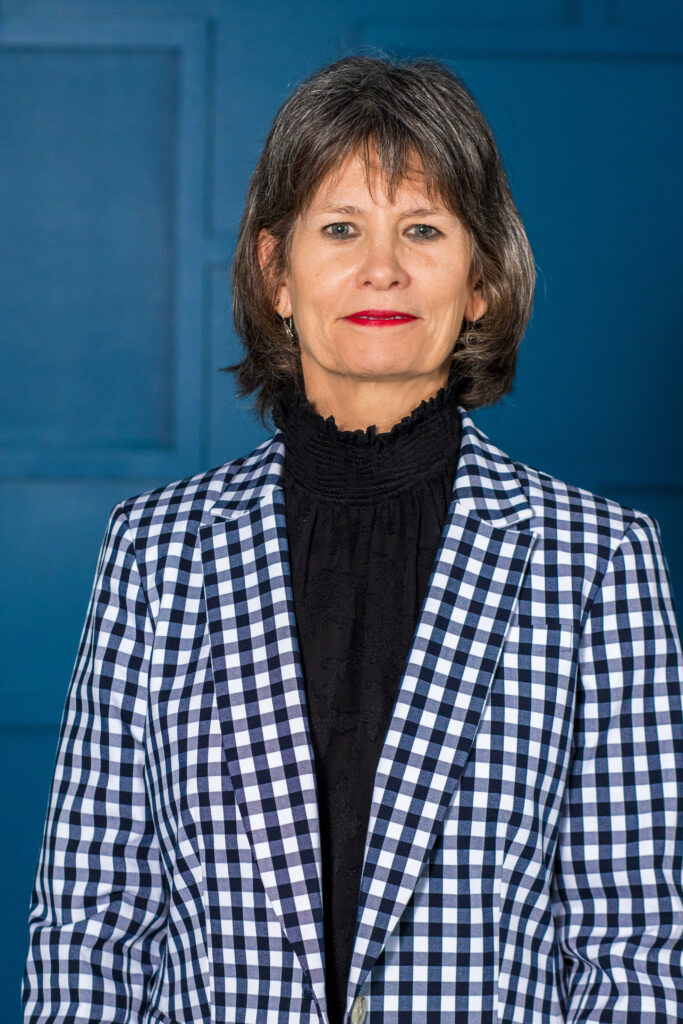 Julie George
